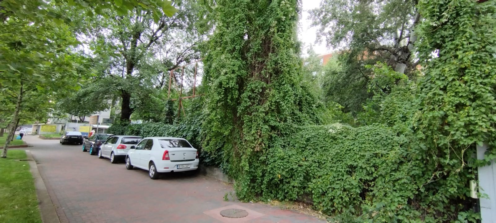 Teren intravilan liber 356 mp pe Bd. Basarabia, sector 3, București