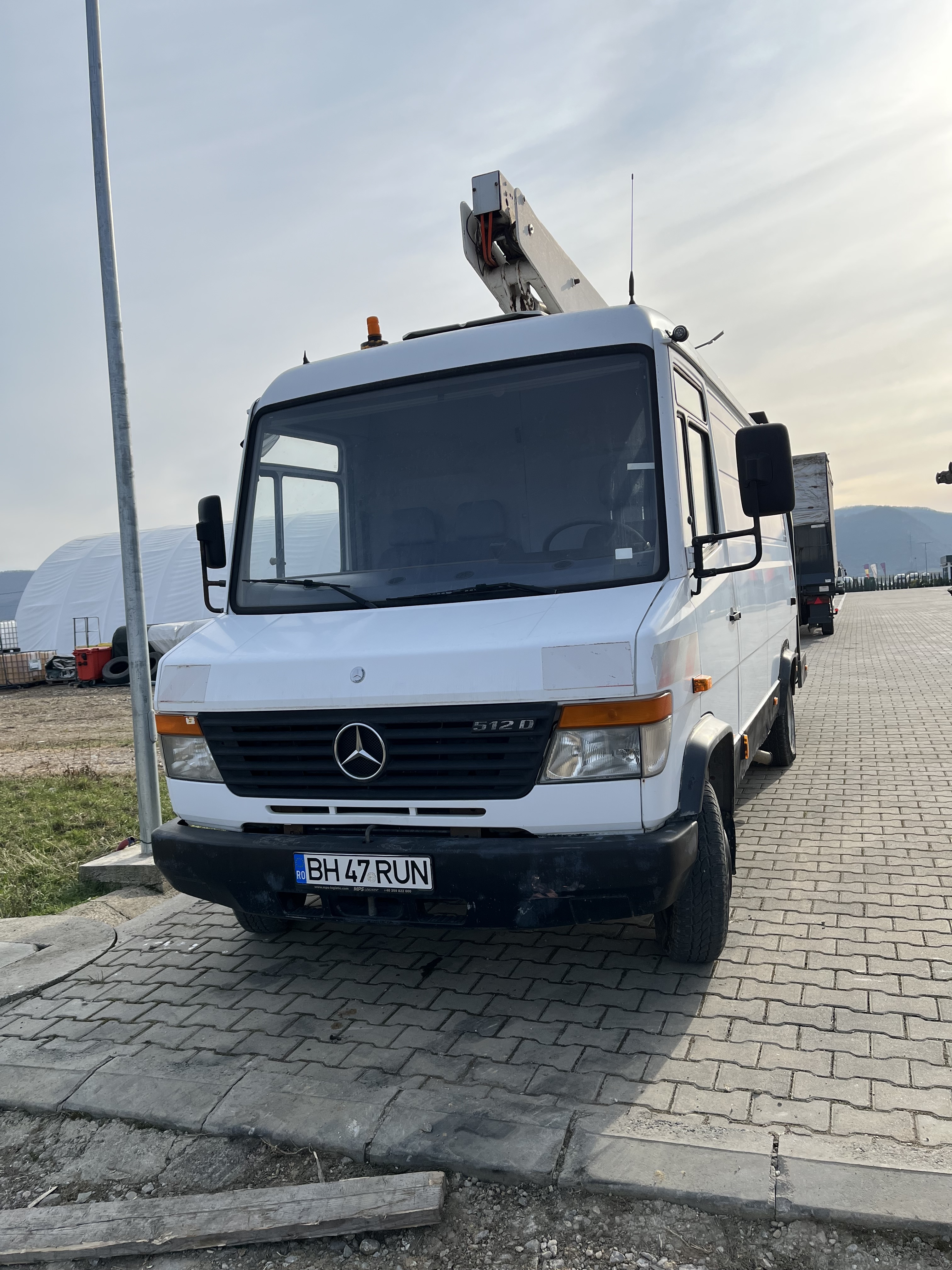 Pachet autotractoare, silo ciment -garanție Agroind -(vânzare individuala)