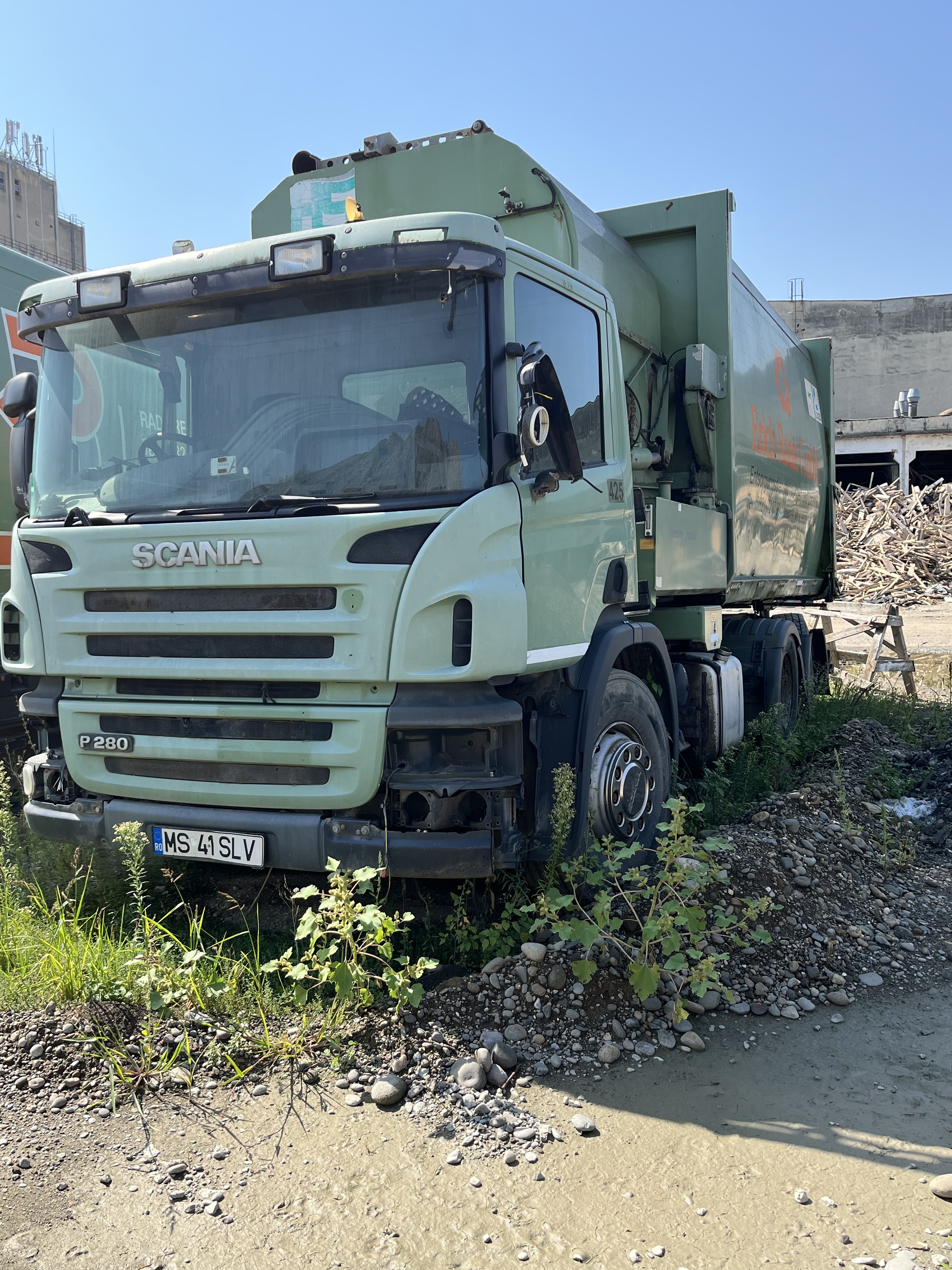 AUTO SPECIAL SCANIA MS-41-SLV