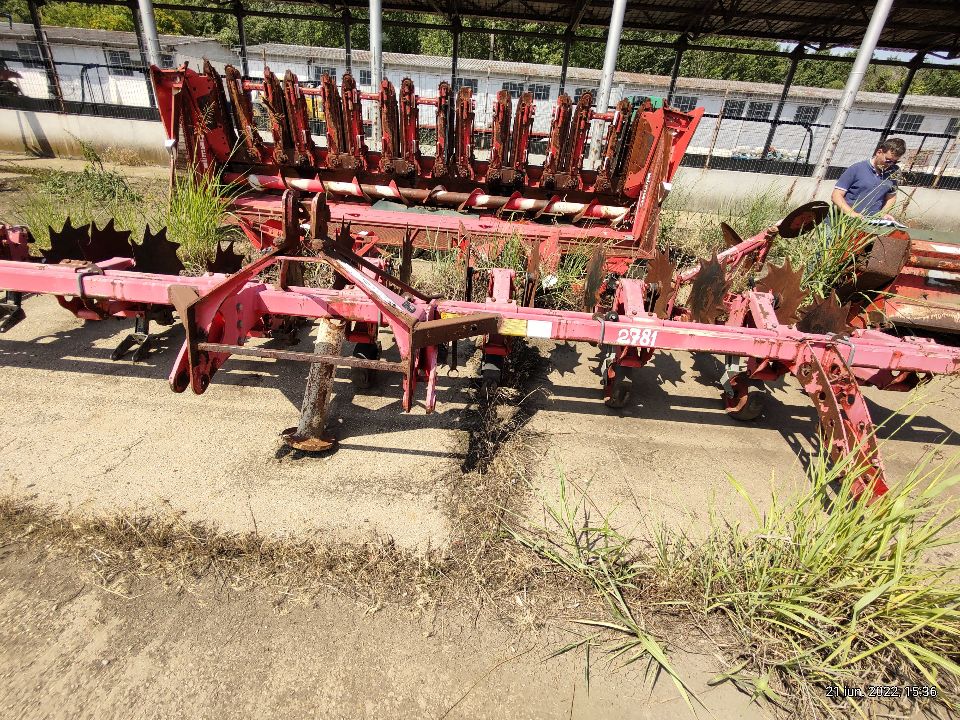 CULTIVATOR QUIVOGNE CP8+F8                        