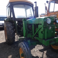 Agricultural tractor JOHN DEERE