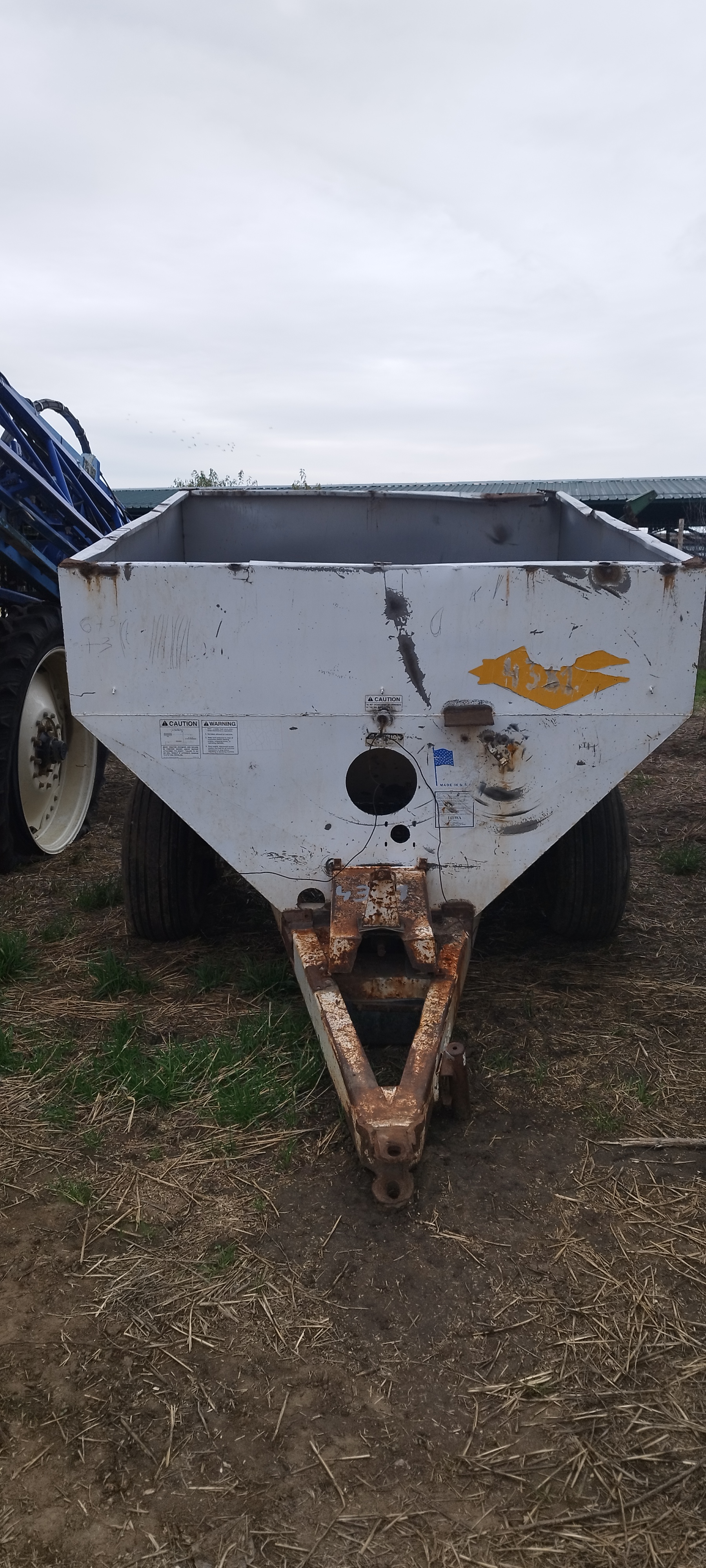 MASINA IMPRASTIAT INGRASAMINTE SOLIDE Demspter Clipper 175S