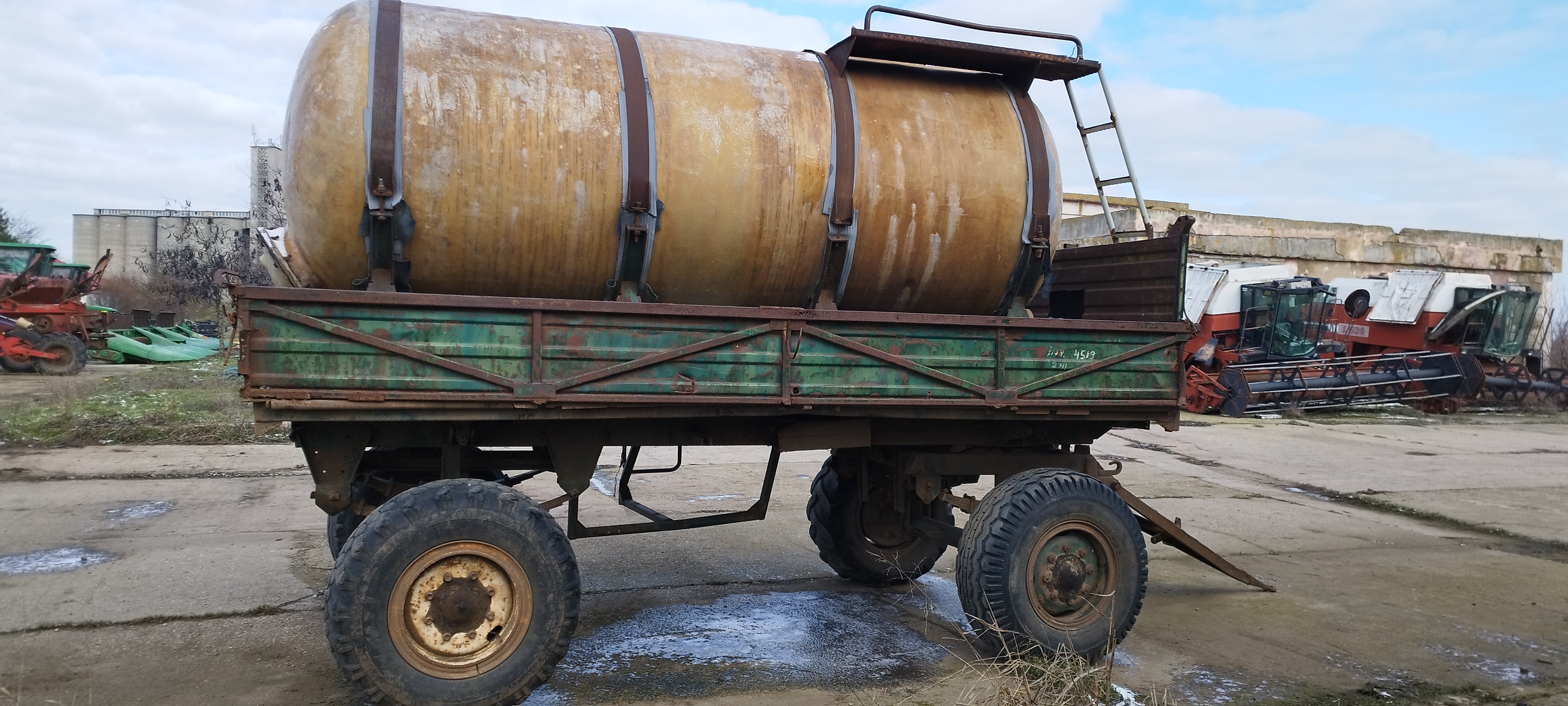 REMORCA RFC7(500086) cu BAZIN PAFS 8 M3