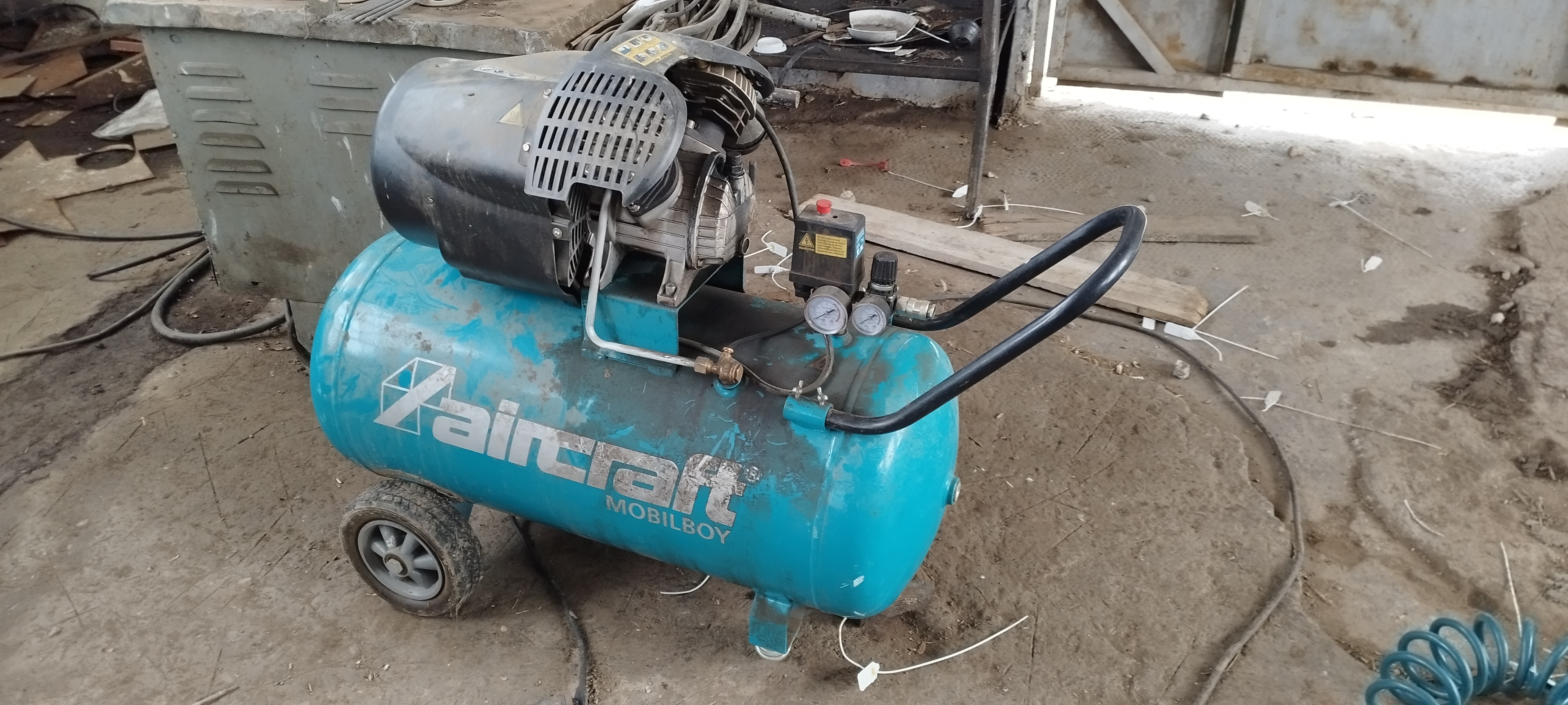 PACHET BUNURI MOBILE (COMPRESOR, GENERATOR, POMPA MOTORINA)