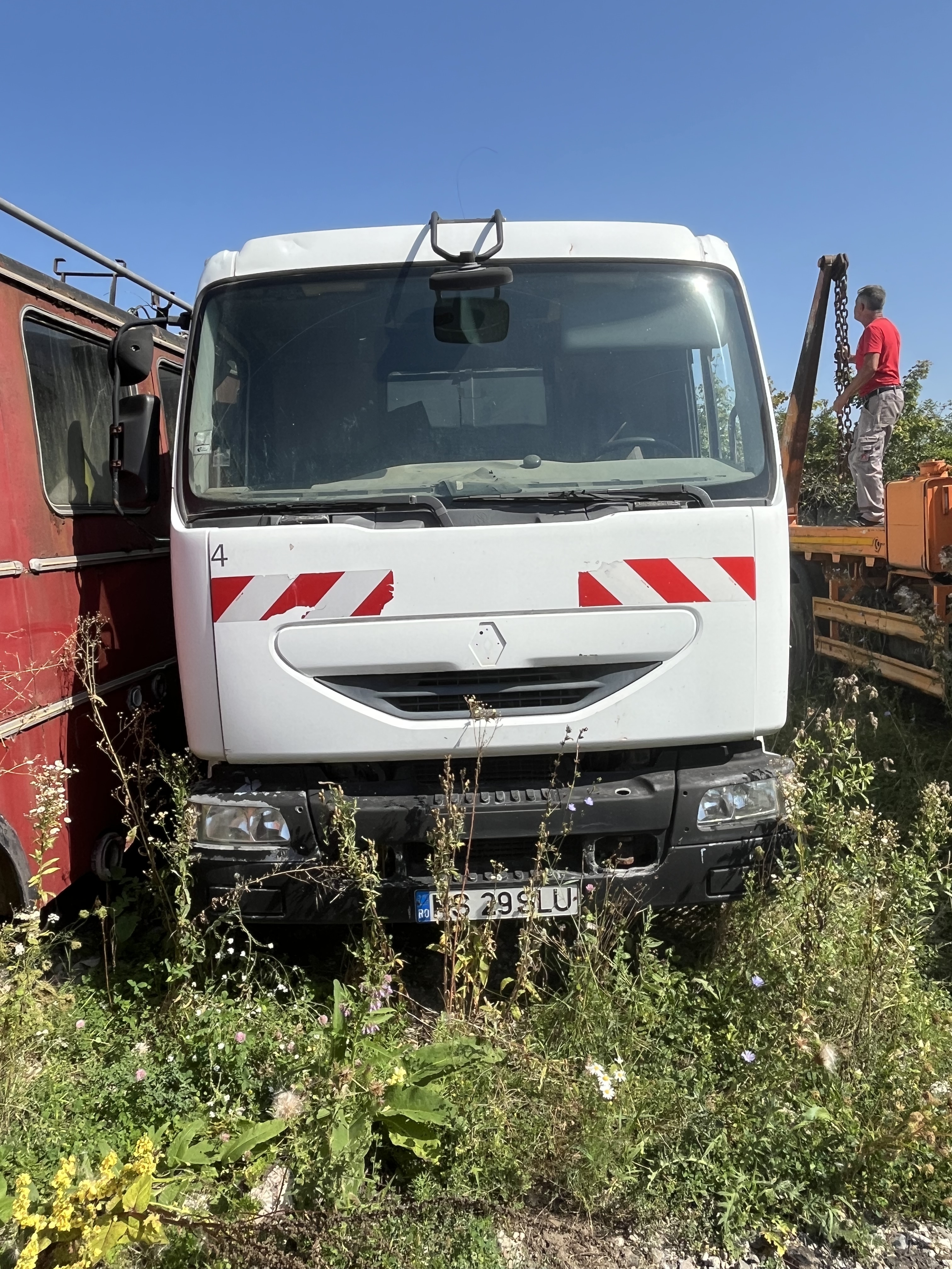 RENAULT MS-29-SLU SASIU VF644ACA000008201