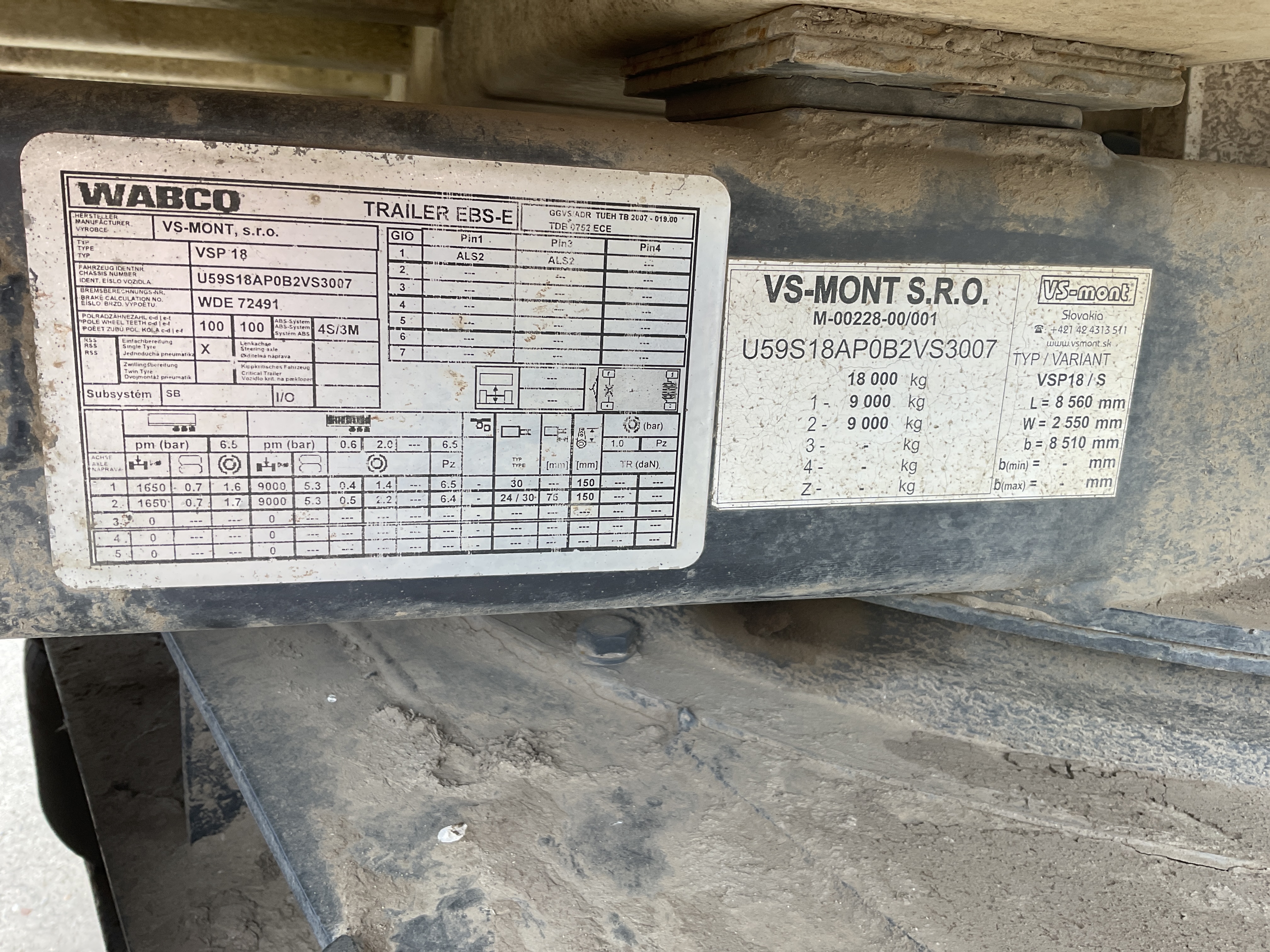 REMORCA BASCULABILA VS MONT TR89YNZ