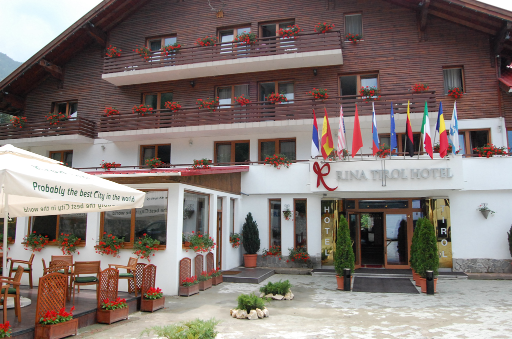 3 star Hotel-Restaurant RINA TIROL with 56 rooms in Poiana Brasov